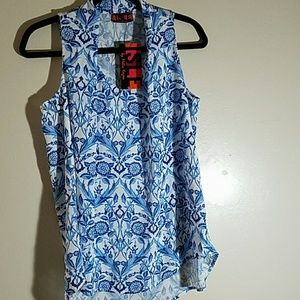 Isle sleeveless top